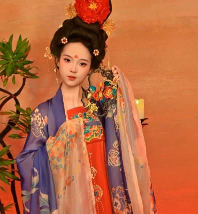 西安男生化女妆汉服妆造,这3招让你自然又出片 西安男生化女妆汉服妆造,这3招让你自然又出片