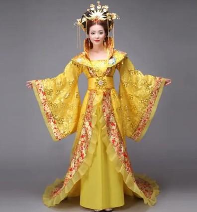 西安胖妹妹妆造女帝汉服，大码版型显瘦吗？