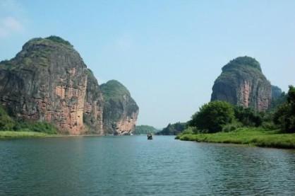 龙虎山在哪里