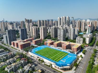 两江一外在哪里 两江一外在哪里
